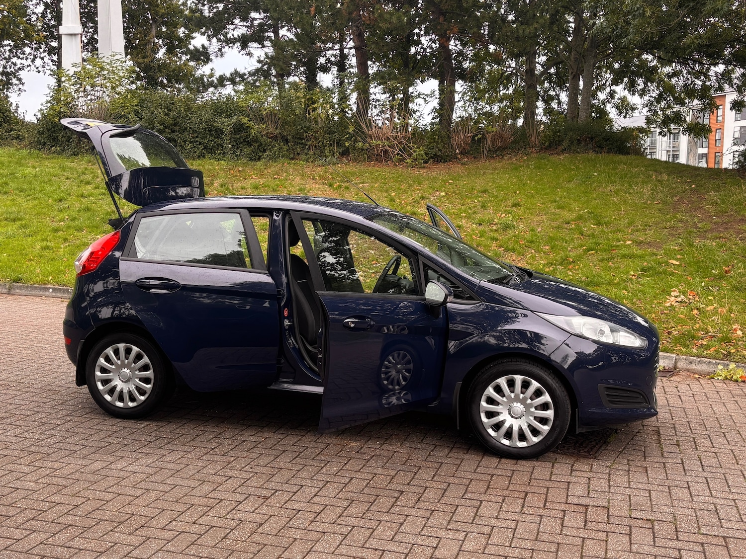 Vehicle 43
