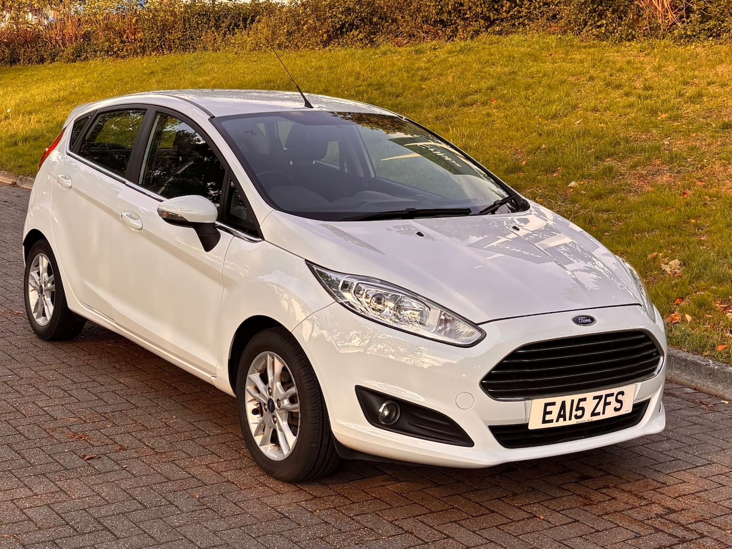 Used Ford Fiesta 2015 for sale - 76029652: Photo 2