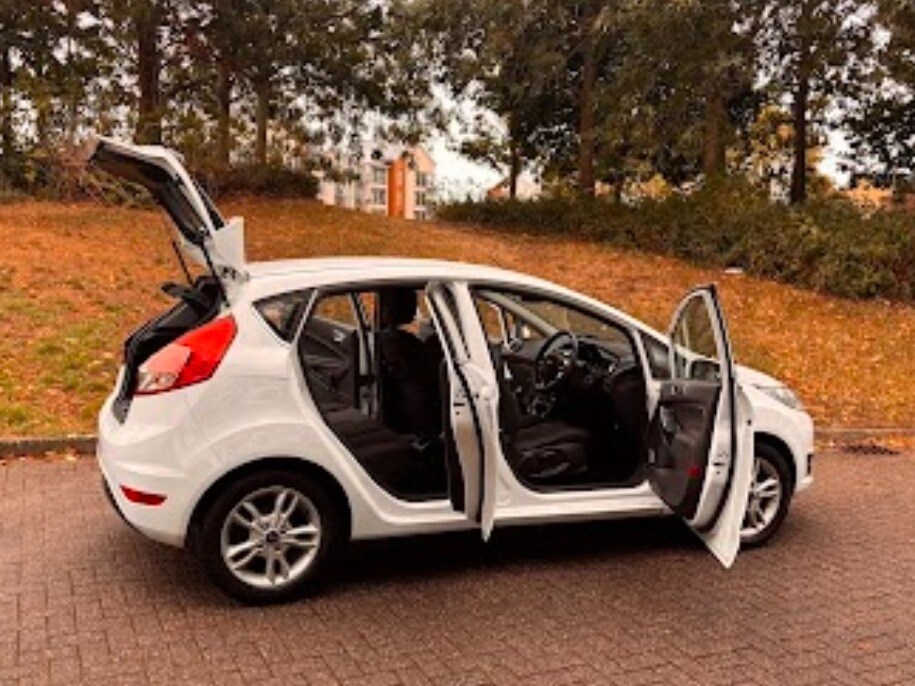 Used Ford Fiesta 2015 for sale - 76029652: Photo 6