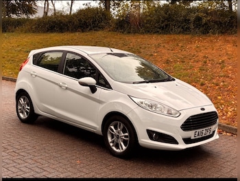 2015 (15) - 1.25 82 Zetec 5dr 12 Months MOT