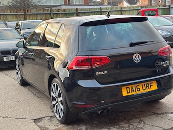 Used Volkswagen Golf 2016 for sale - 77084391: Photo