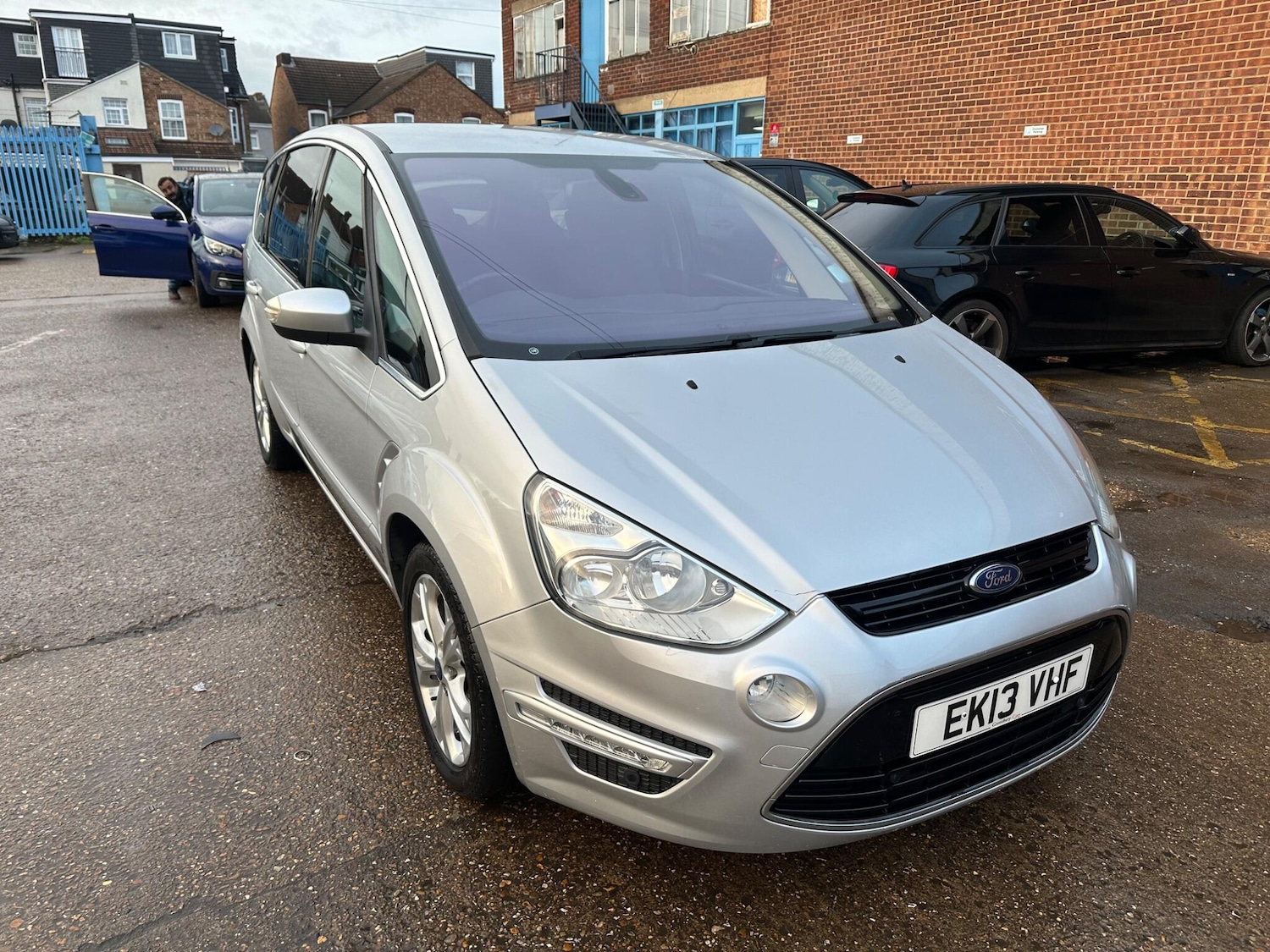 Used Ford S-Max 2013 for sale - 78141489: Photo 1