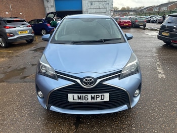 Used Toyota Yaris 2016 for sale - 77625913: Photo