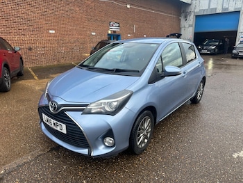 Used Toyota Yaris 2016 for sale - 77625913: Photo