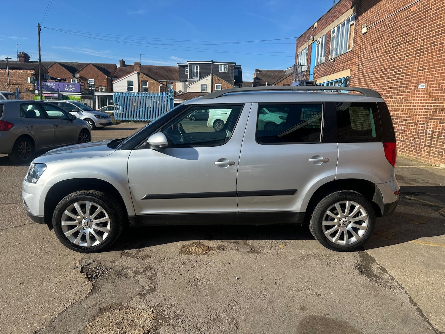 Used Skoda Yeti 2015 for sale - 77723985: Photo 5