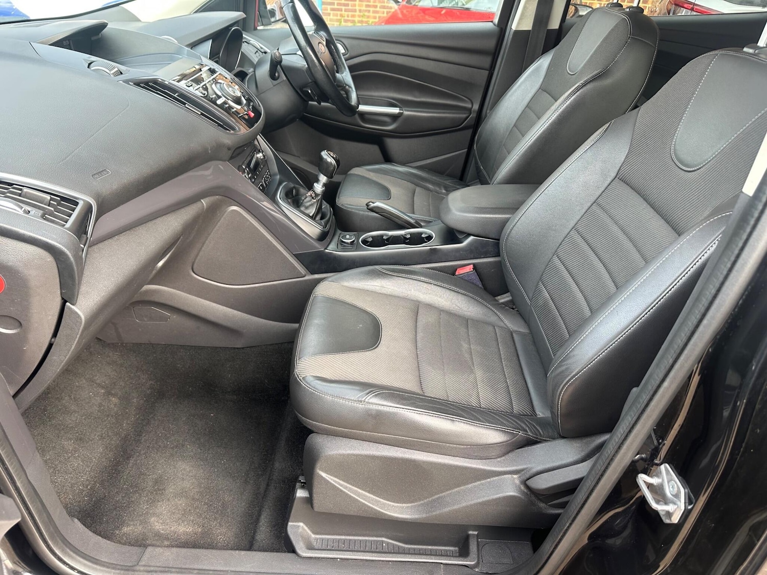 Used Ford Kuga 2014 for sale - 76659305: Photo 15