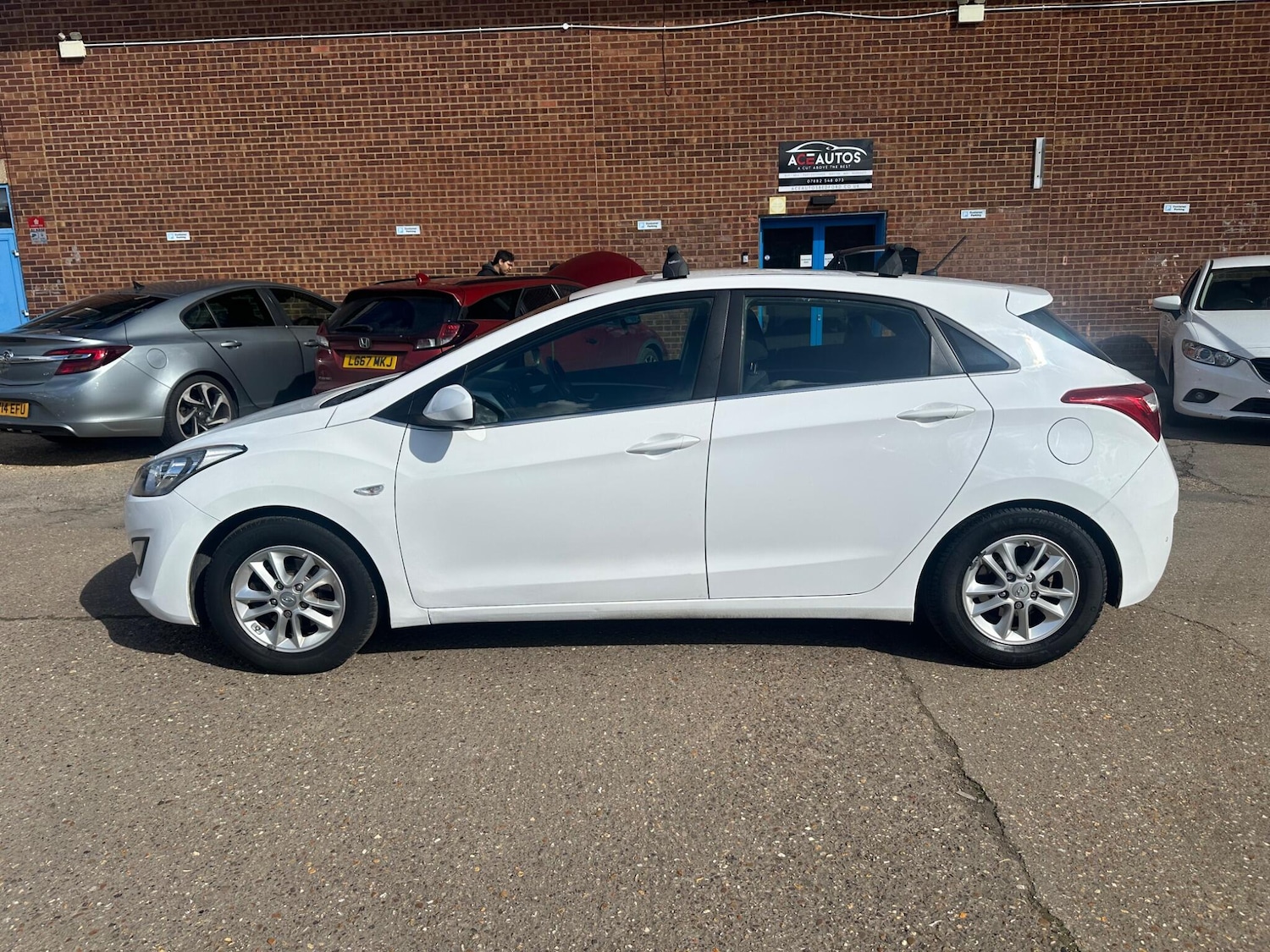 Used Hyundai i30 2016 for sale - 77892304: Photo 10