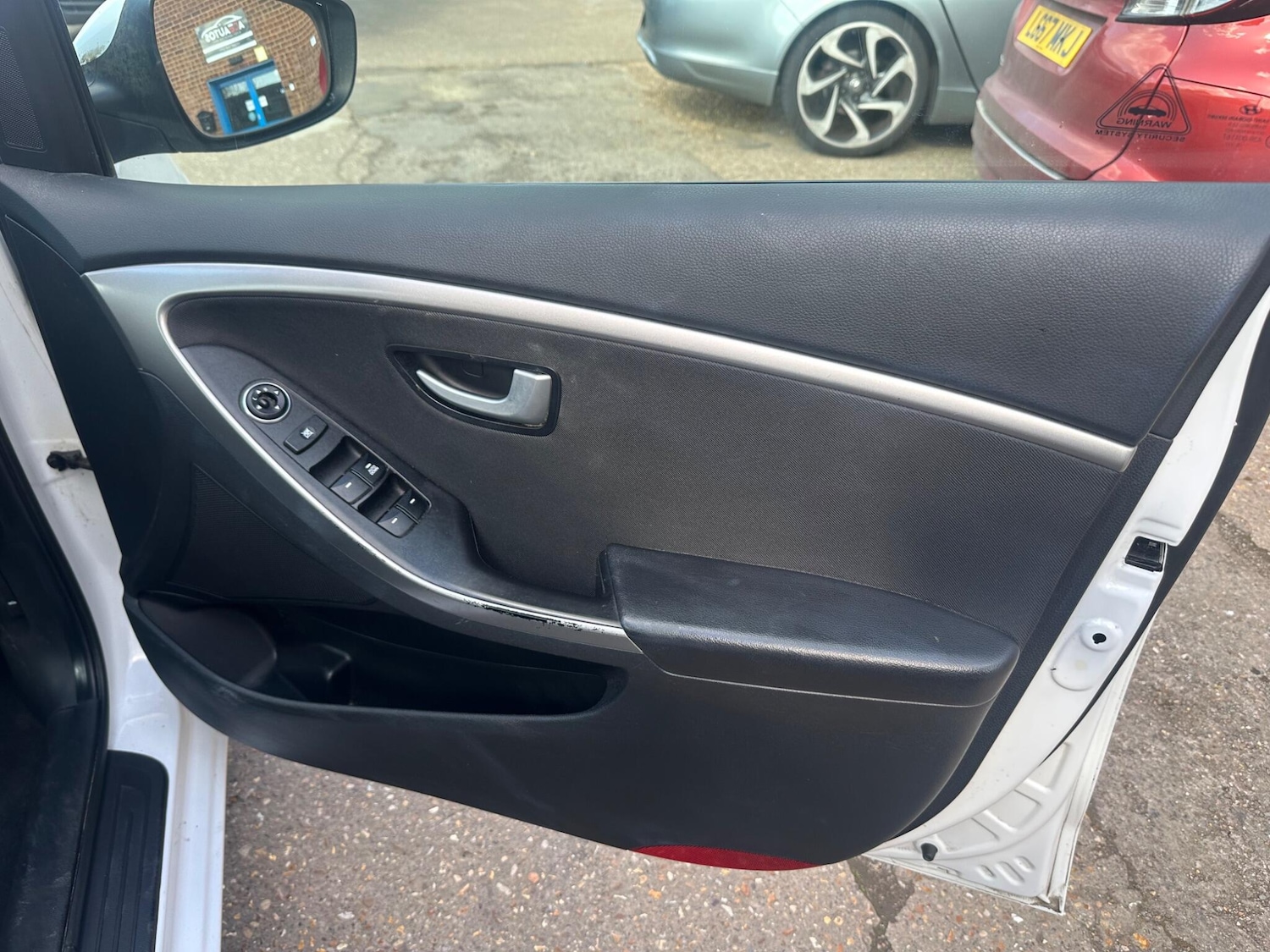 Used Hyundai i30 2016 for sale - 77892304: Photo 21