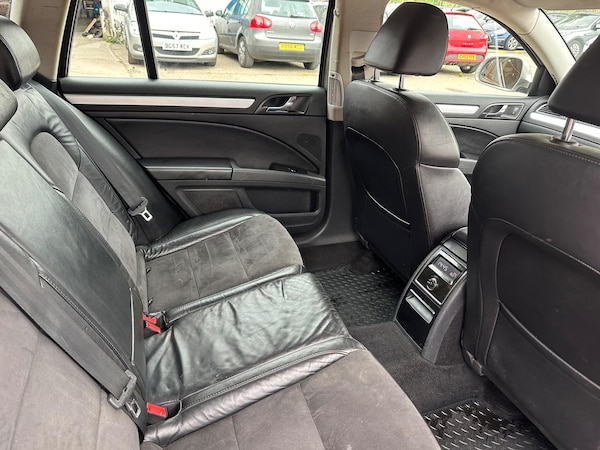 Used Skoda Superb 2010 for sale - 76315019: Photo 17
