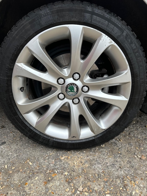 Used Skoda Superb 2010 for sale - 76315019: Photo 8
