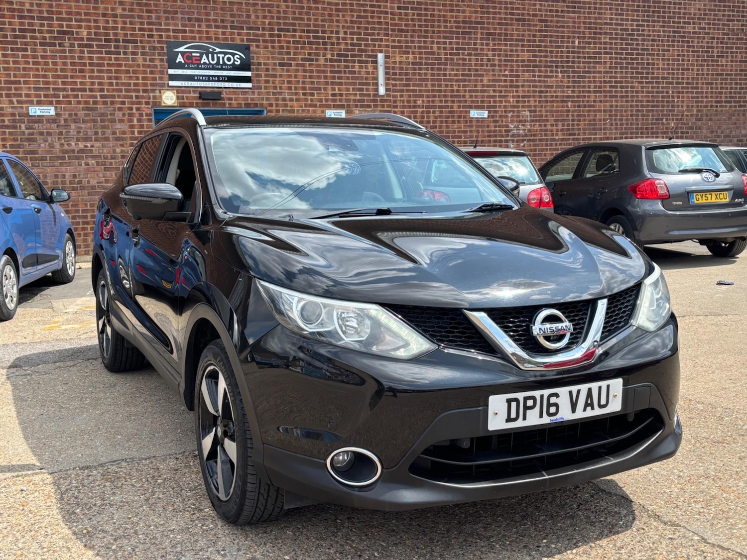Used Nissan Qashqai 2016 for sale - 76976804: Photo 5