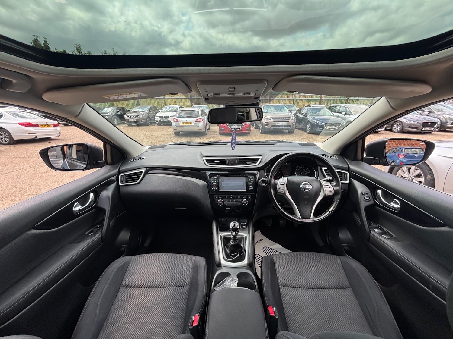 Used Nissan Qashqai 2016 for sale - 76976804: Photo 9