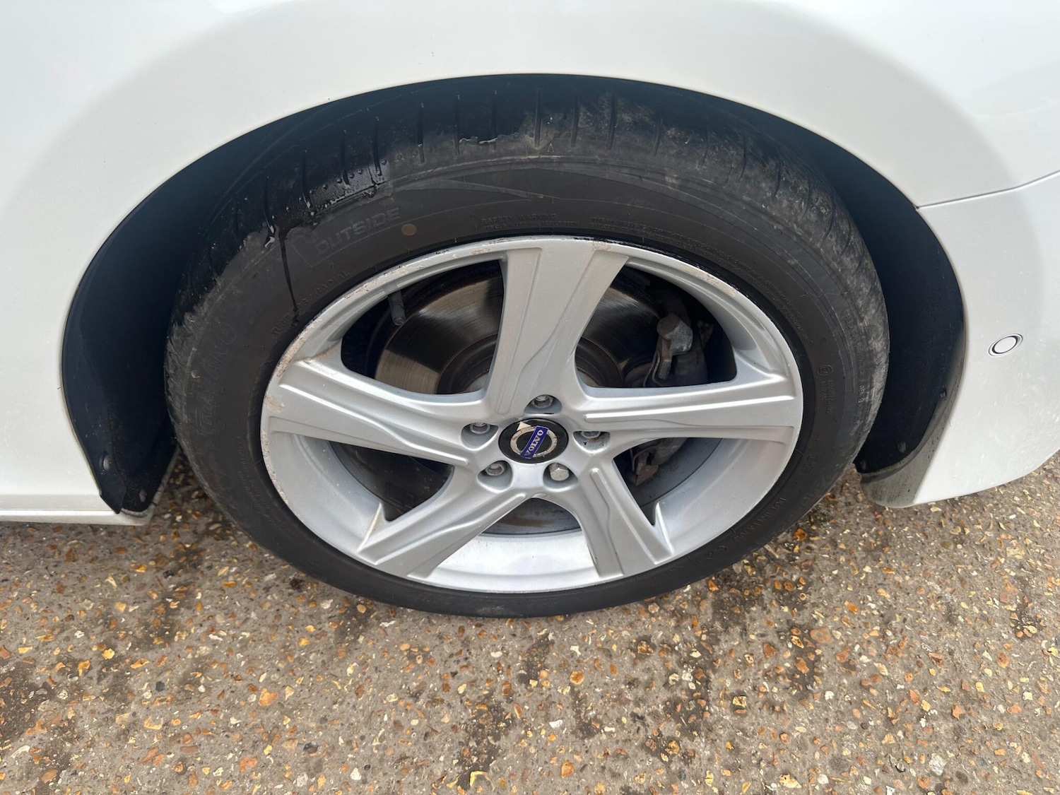 Used Volvo V40 2015 for sale - 77794021: Photo 26