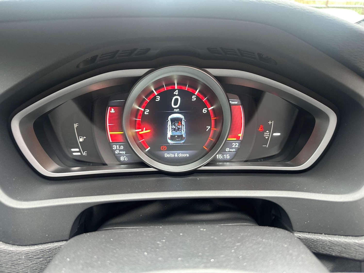 Used Volvo V40 2015 for sale - 77794021: Photo 31