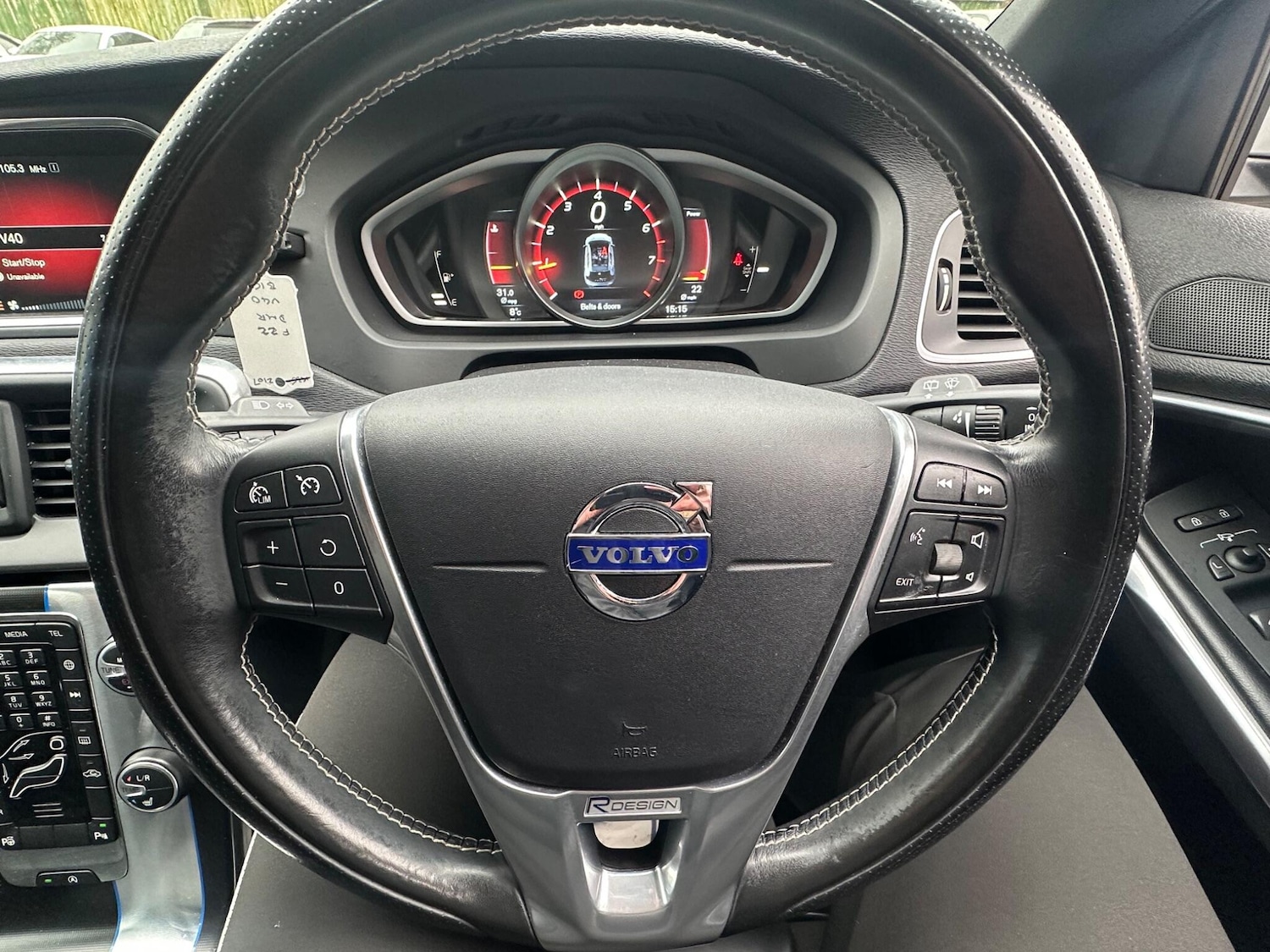 Used Volvo V40 2015 for sale - 77794021: Photo 33