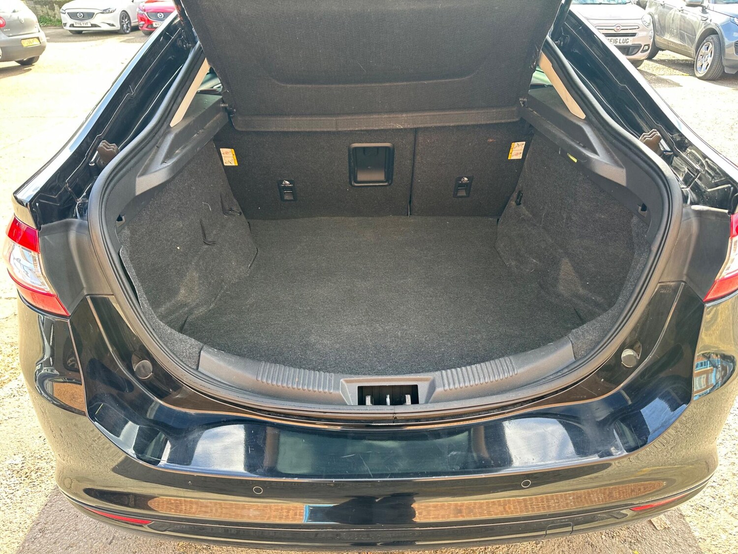 Used Ford Mondeo 2016 for sale - 78058597: Photo 30