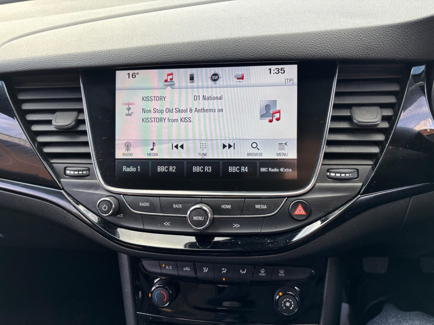 Used Vauxhall Astra 2019 for sale - 76109254: Photo 23