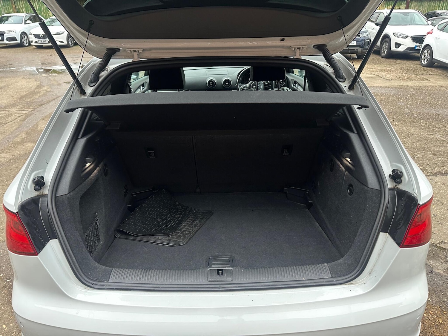 Used Audi A3 2015 for sale - 77049898: Photo 29