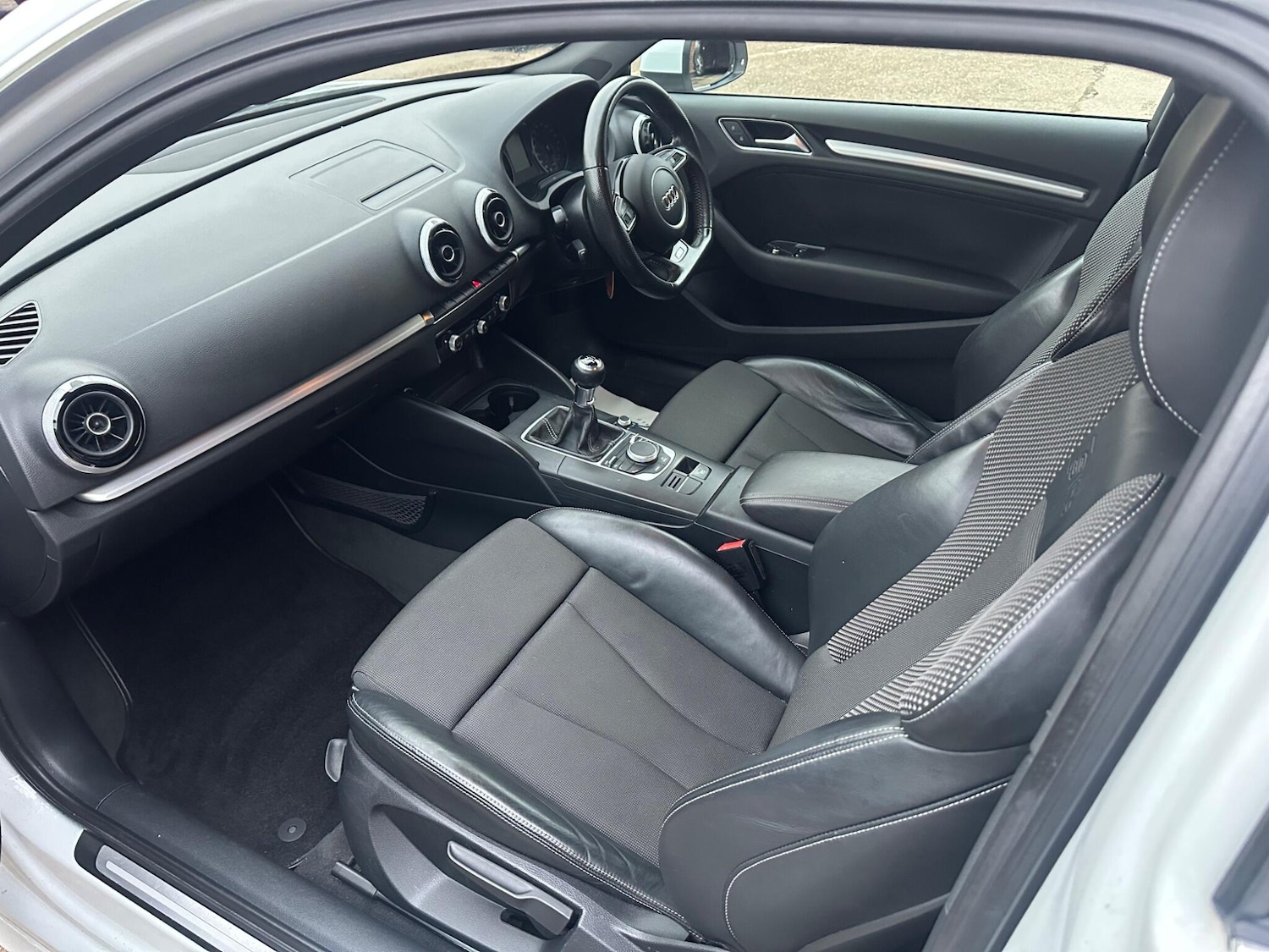 Used Audi A3 2015 for sale - 77049898: Photo 33