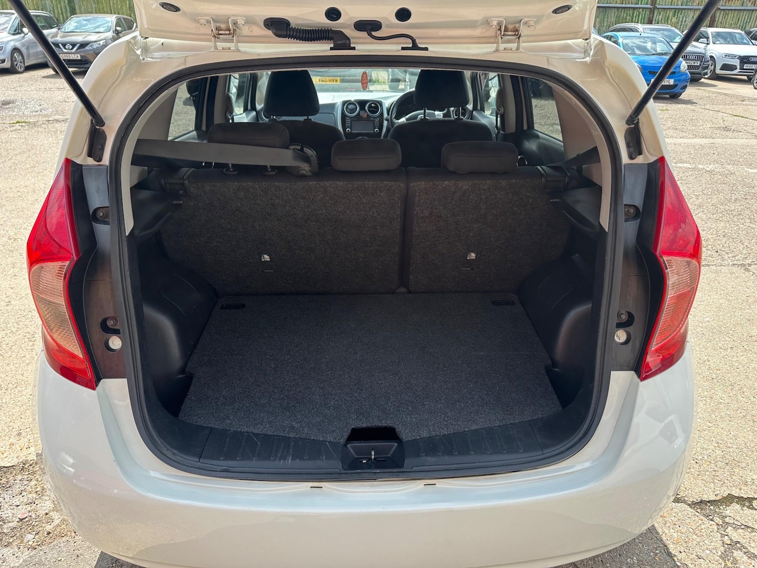 Vehicle 21