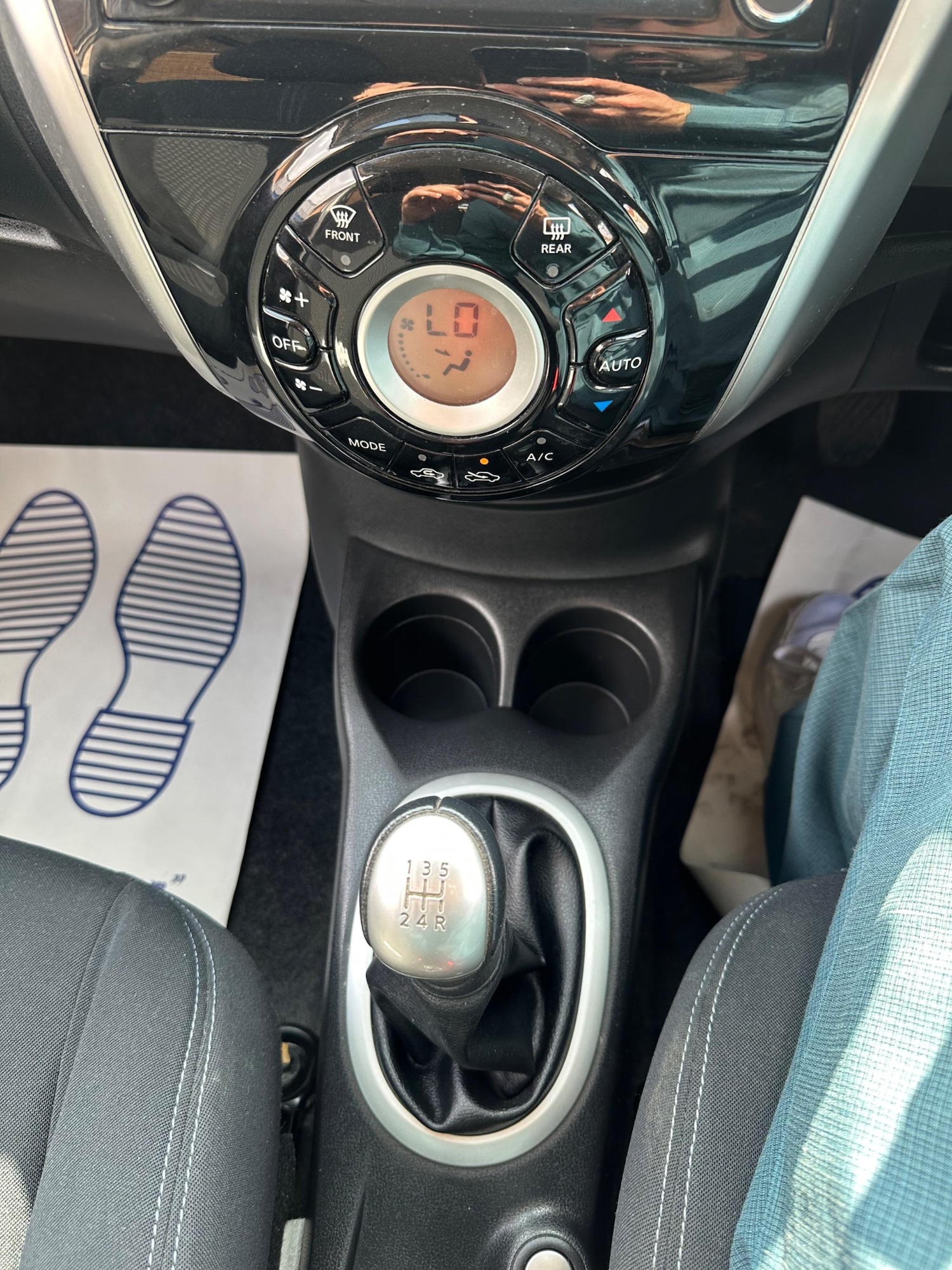 Vehicle 29
