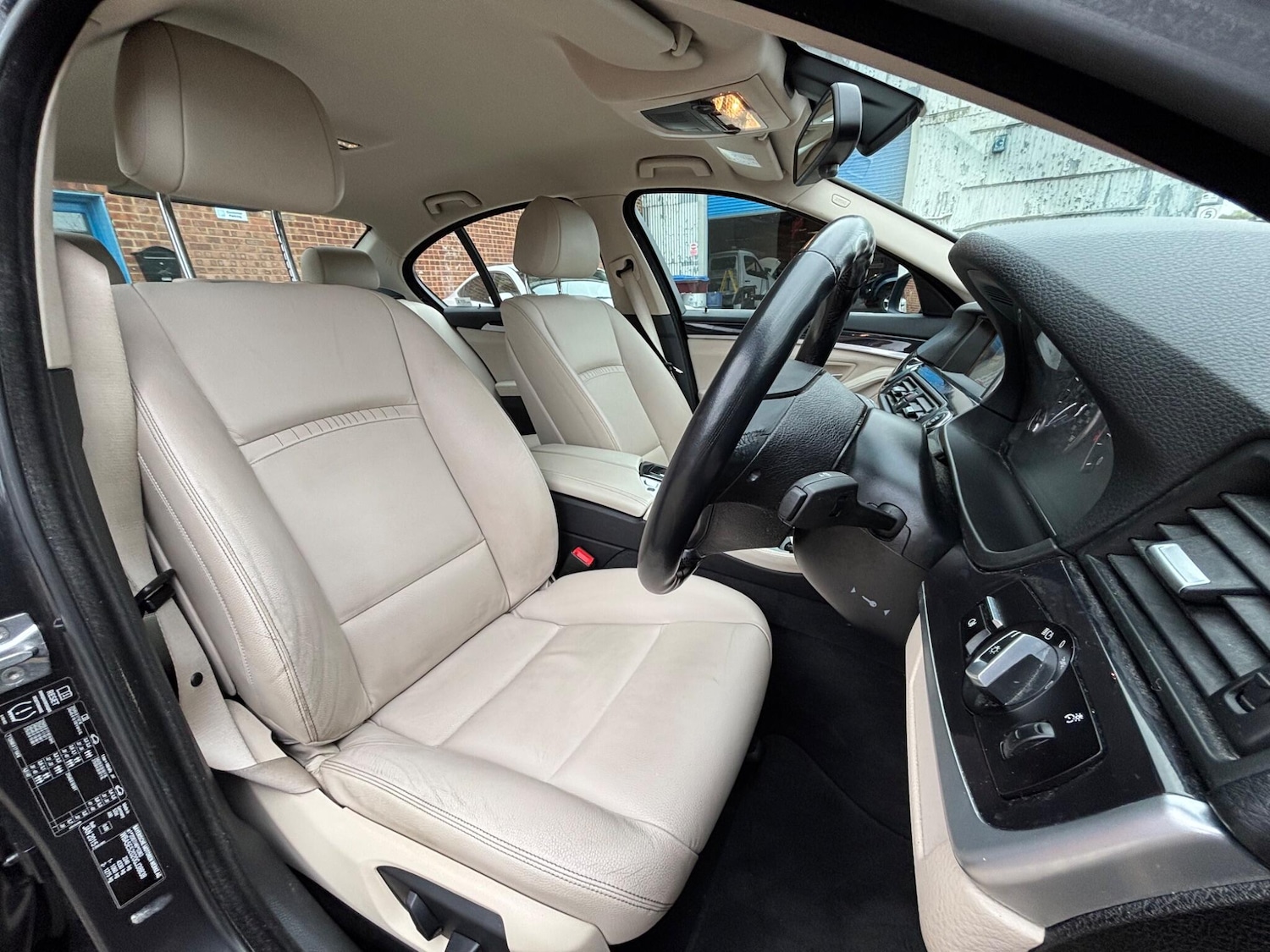 Used BMW 5 Series 2015 for sale - 77908688: Photo 15