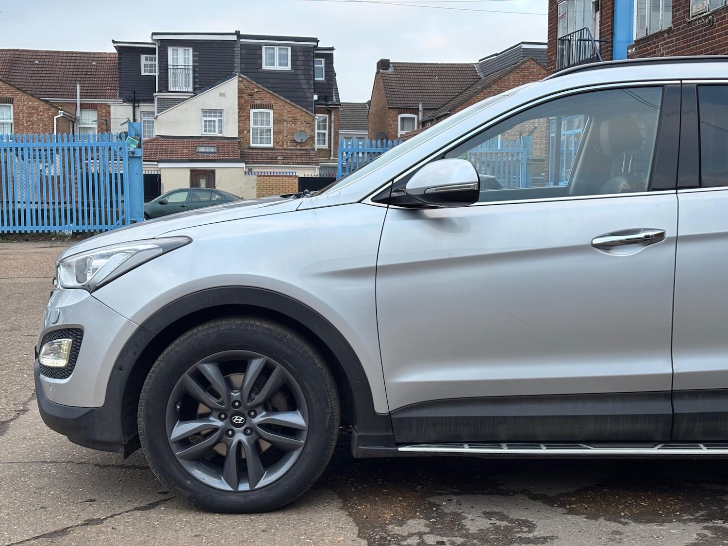 Used Hyundai Santa Fe 2014 for sale - 77377228: Photo 32