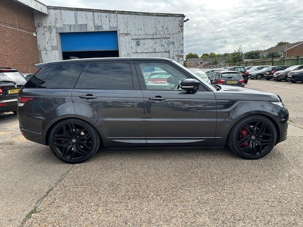 Used Land Rover Range Rover Sport 2017 for sale - 75696255: Photo 11