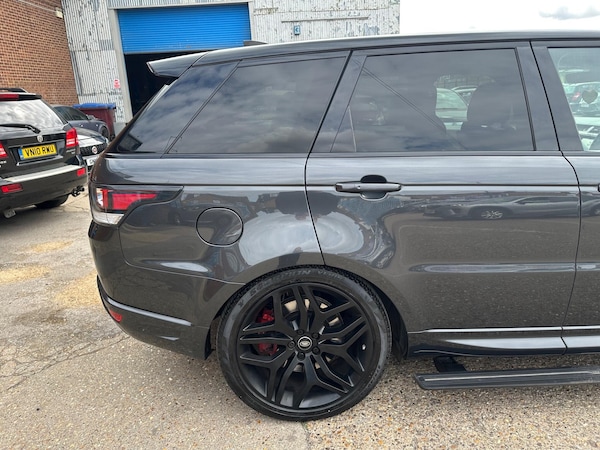 Used Land Rover Range Rover Sport 2017 for sale - 75696255: Photo 18