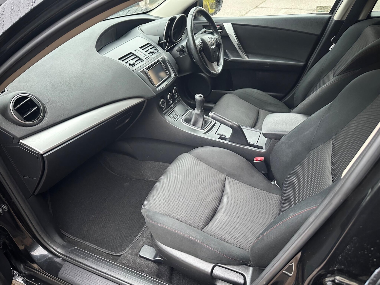 Used Mazda Mazda3 2013 for sale - 76990495: Photo 32