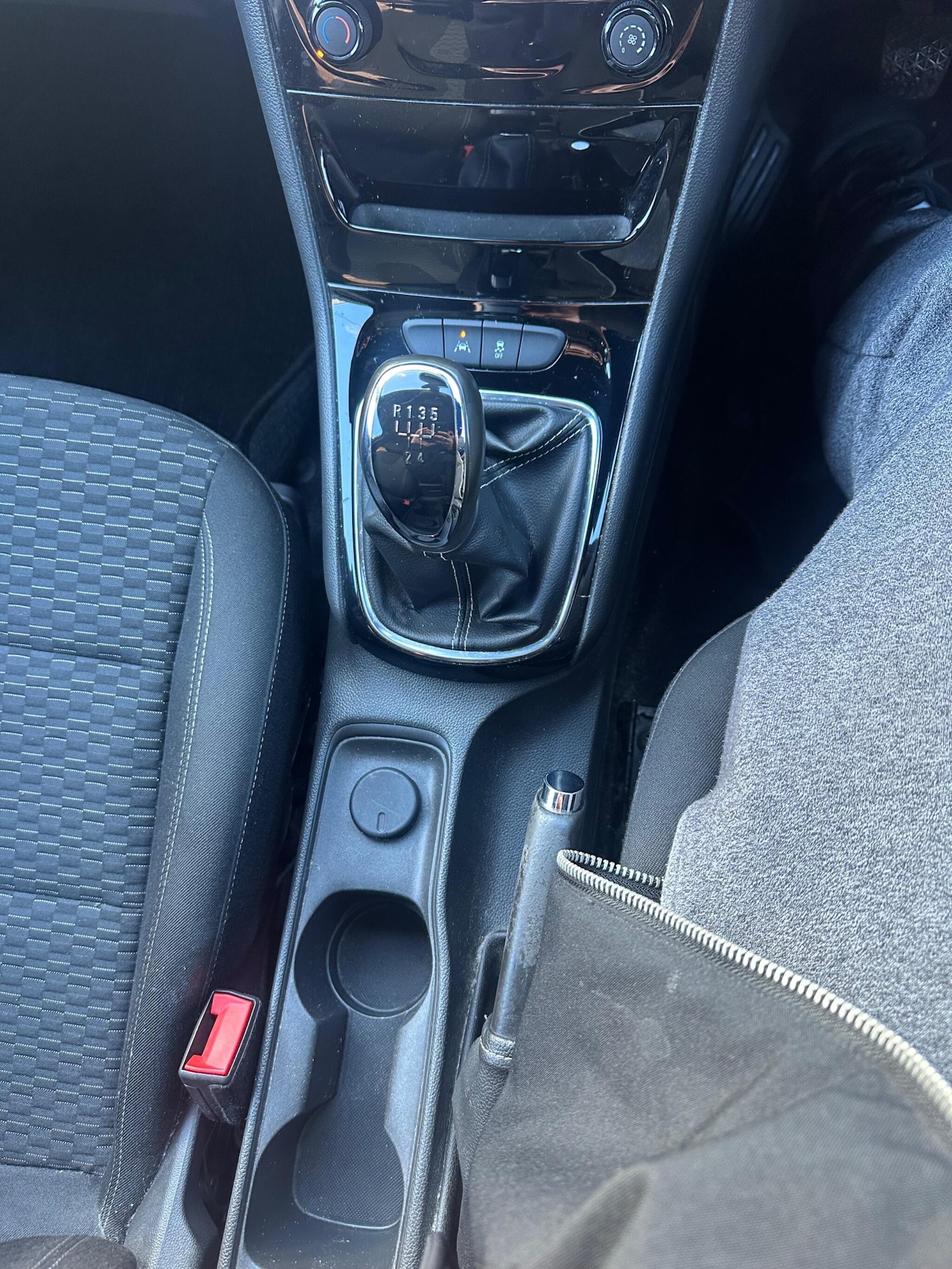 Used Vauxhall Astra 2017 for sale - 77441122: Photo 12