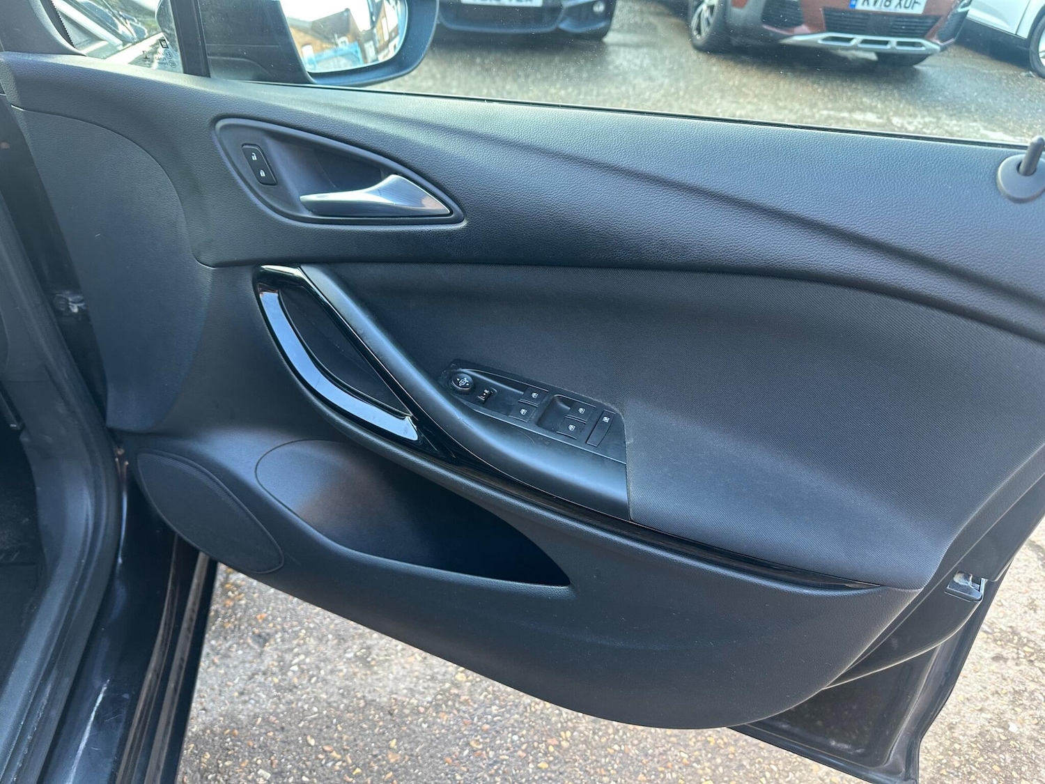 Used Vauxhall Astra 2017 for sale - 77441122: Photo 19