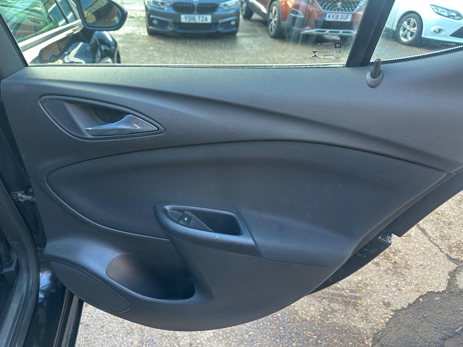 Used Vauxhall Astra 2017 for sale - 77441122: Photo 20