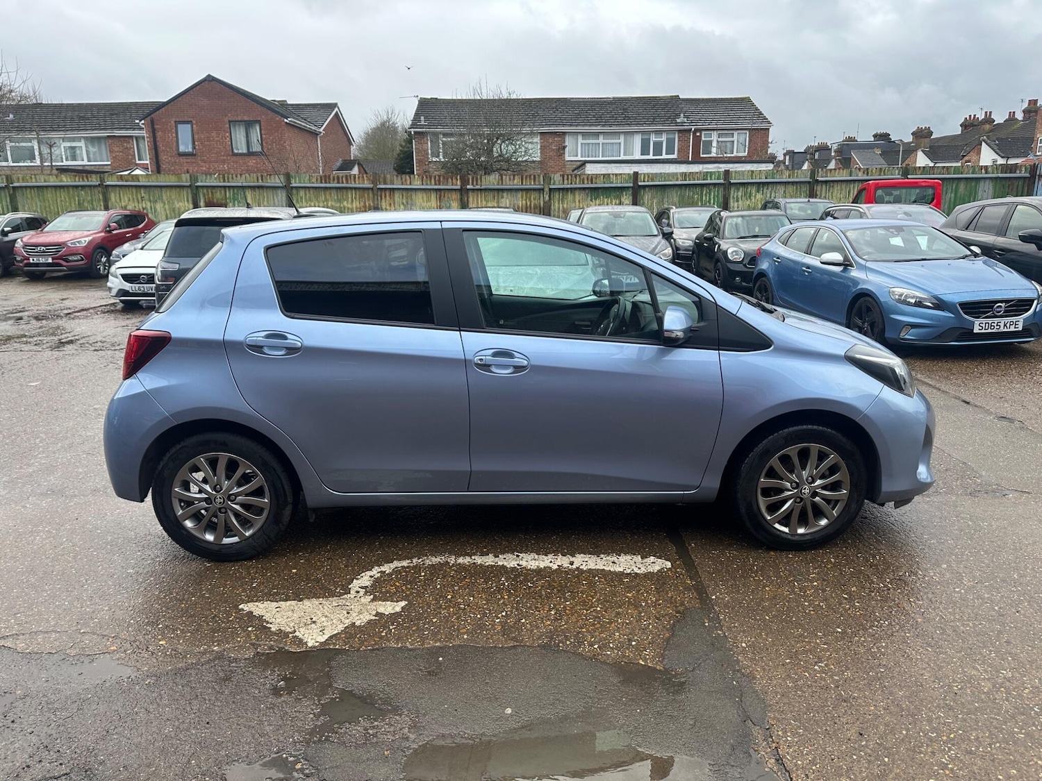 Used Toyota Yaris for sale - 78214624: Photo 8