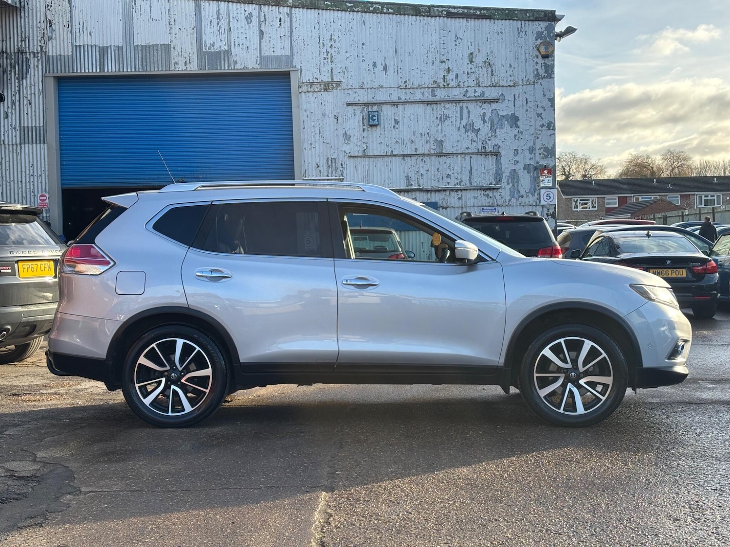 Used Nissan X-Trail 2017 for sale - 77132040: Photo 9