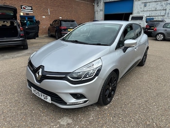 Used Renault Clio 2019 for sale - 78608975: Photo