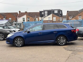 Used Toyota Avensis 2015 for sale - 78148071: Photo