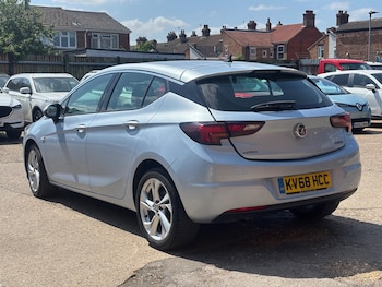 Used Vauxhall Astra 2019 for sale - 79201734: Photo