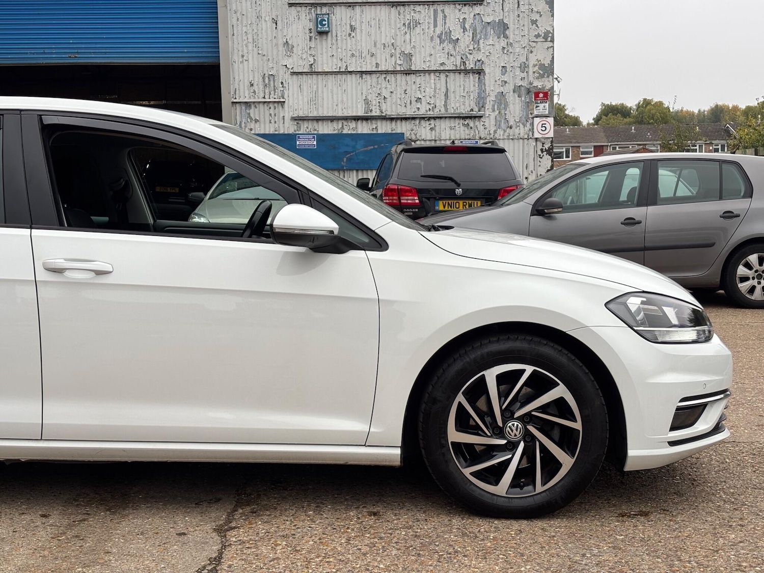 Used Volkswagen Golf 2019 for sale - 76282813: Photo 12