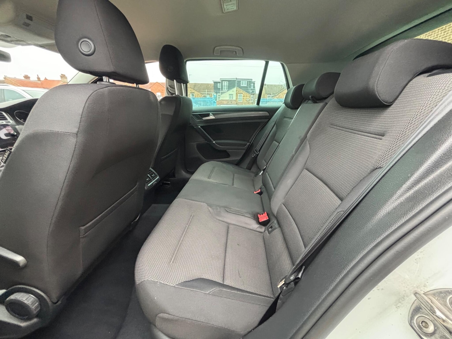 Used Volkswagen Golf 2019 for sale - 76282813: Photo 18