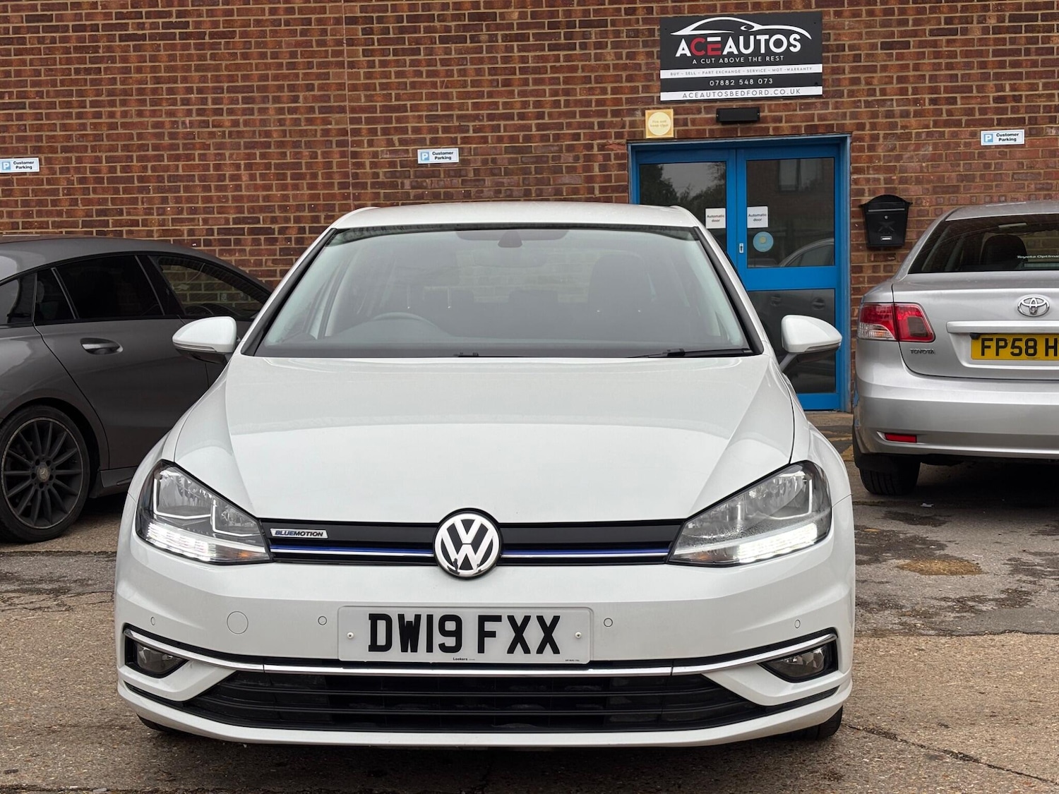 Used Volkswagen Golf 2019 for sale - 76282813: Photo 2