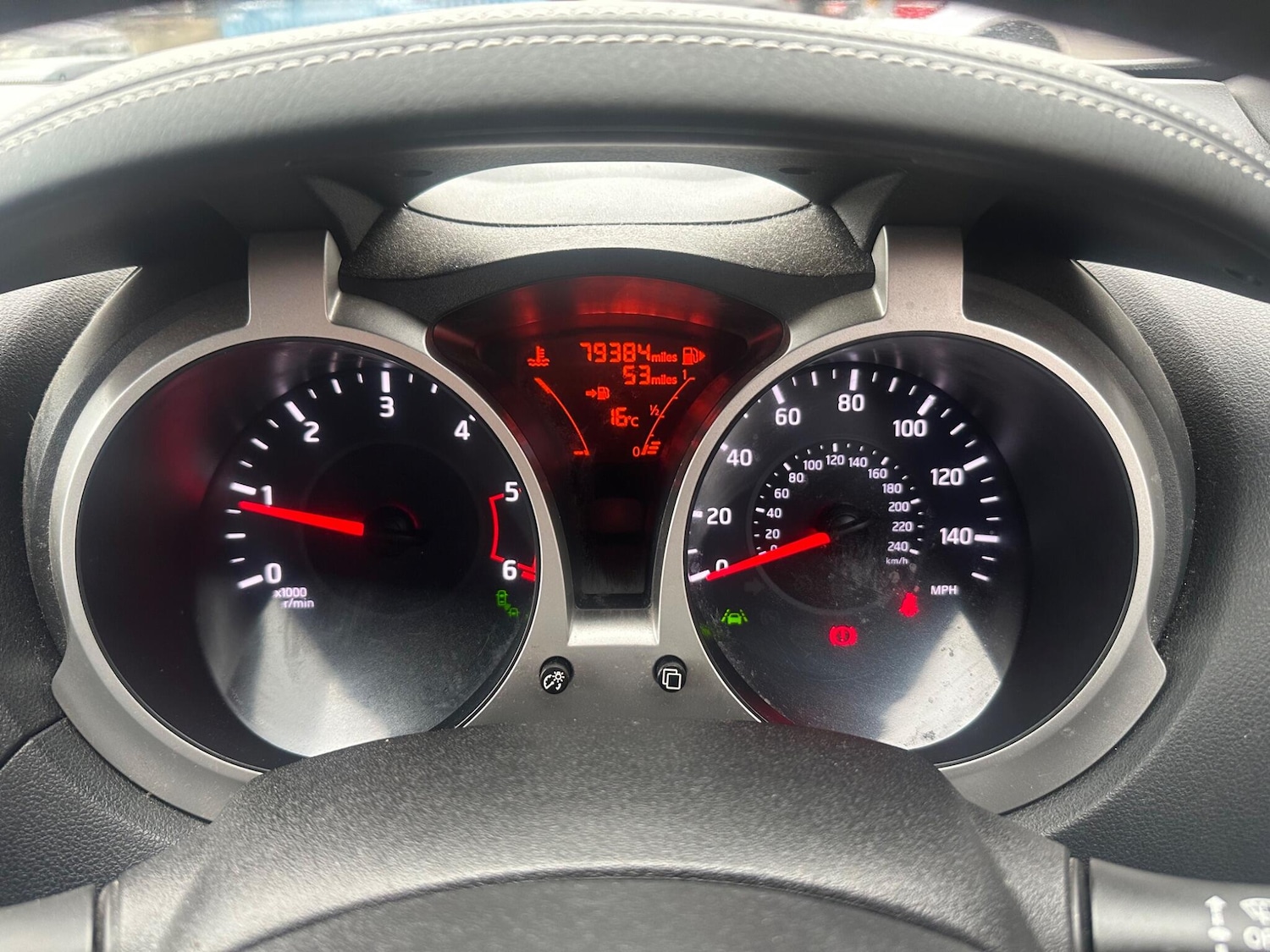 Used Nissan Juke 2015 for sale - 76572729: Photo 29