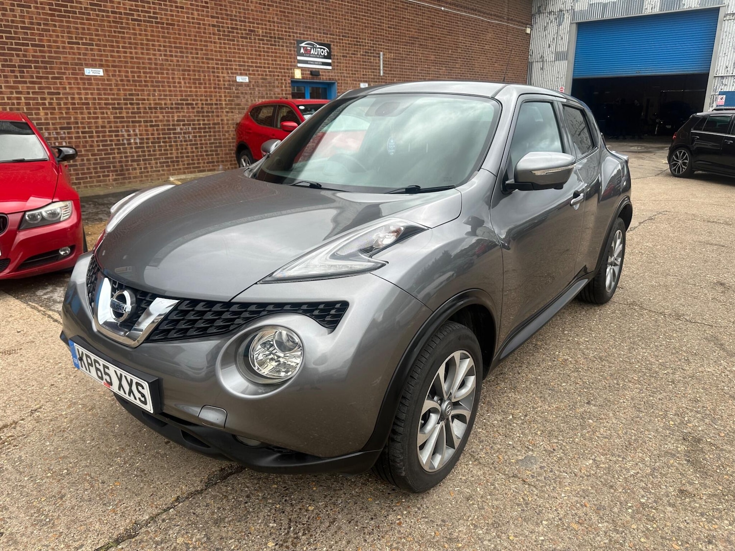 Used Nissan Juke 2015 for sale - 76572729: Photo 3