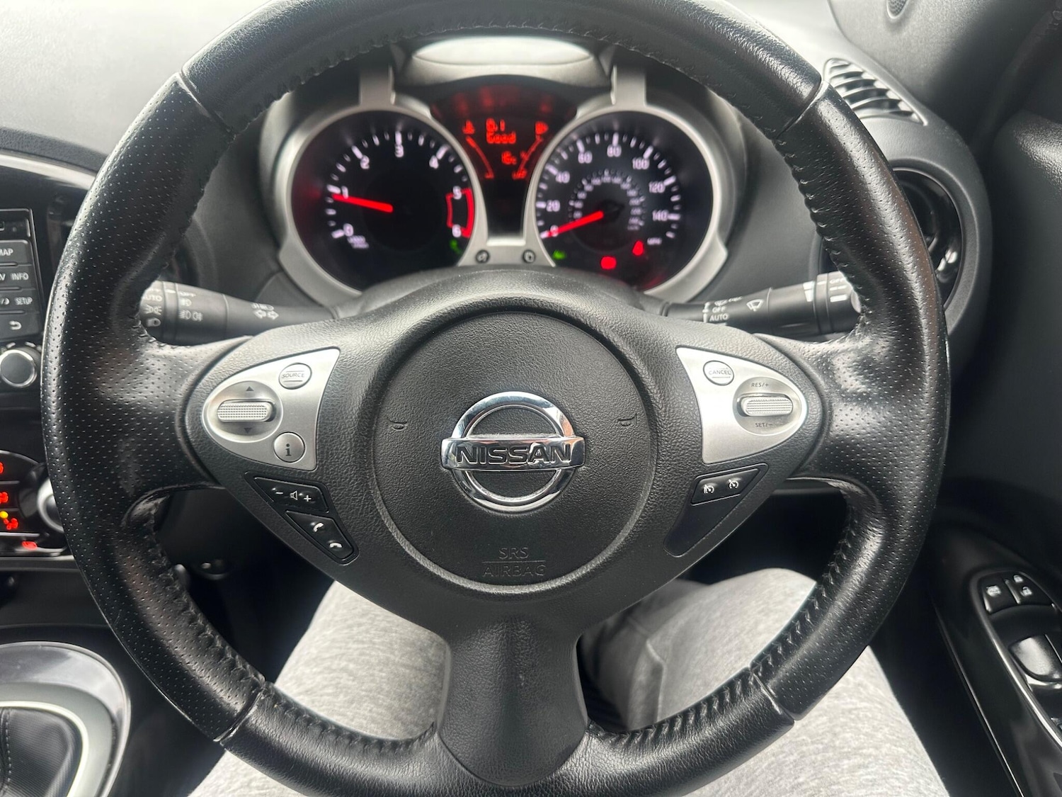Used Nissan Juke 2015 for sale - 76572729: Photo 32