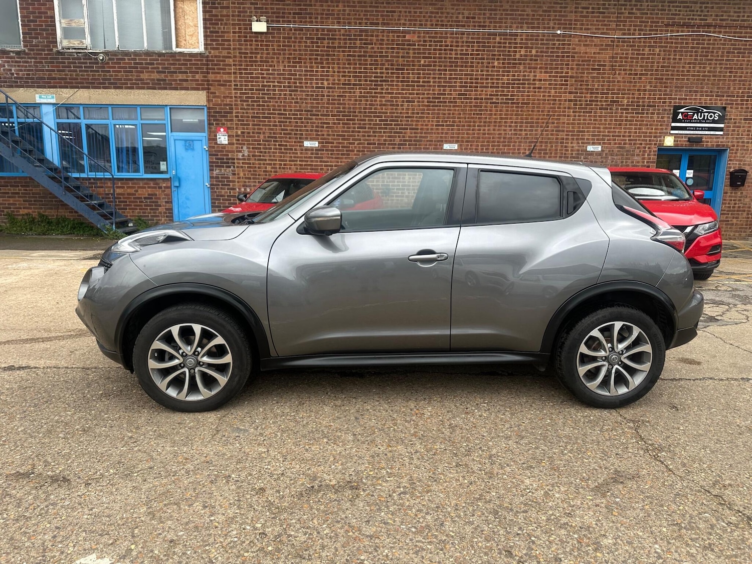 Used Nissan Juke 2015 for sale - 76572729: Photo 9