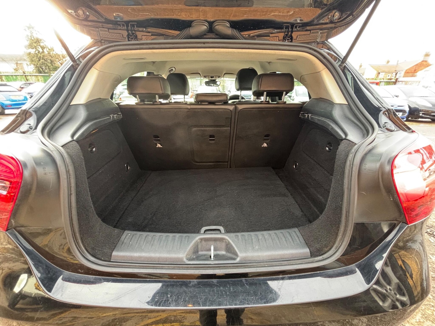 Used Mercedes-Benz A-Class 2017 for sale - 77191266: Photo 16