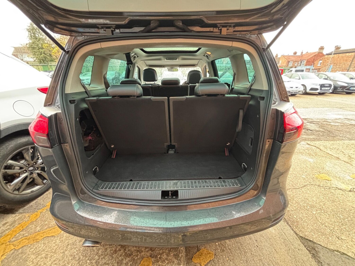 Used Vauxhall Zafira Tourer 2015 for sale - 76759506: Photo 14