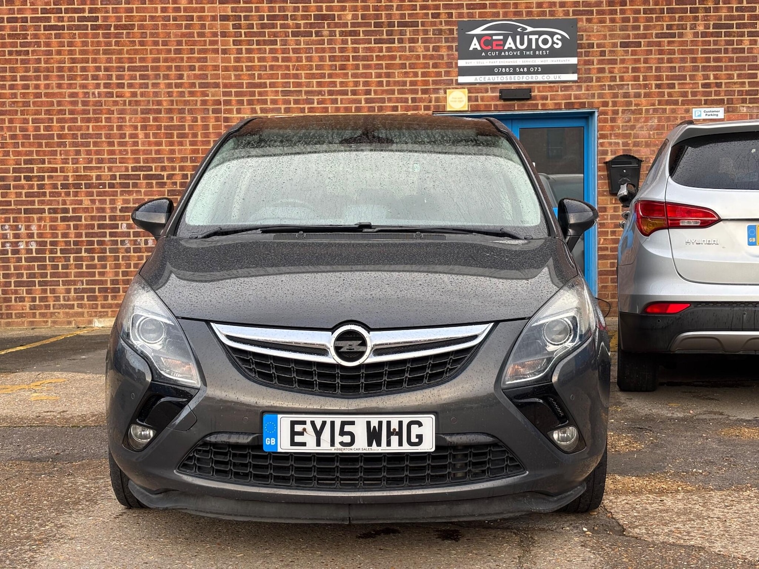 Used Vauxhall Zafira Tourer 2015 for sale - 76759506: Photo 2