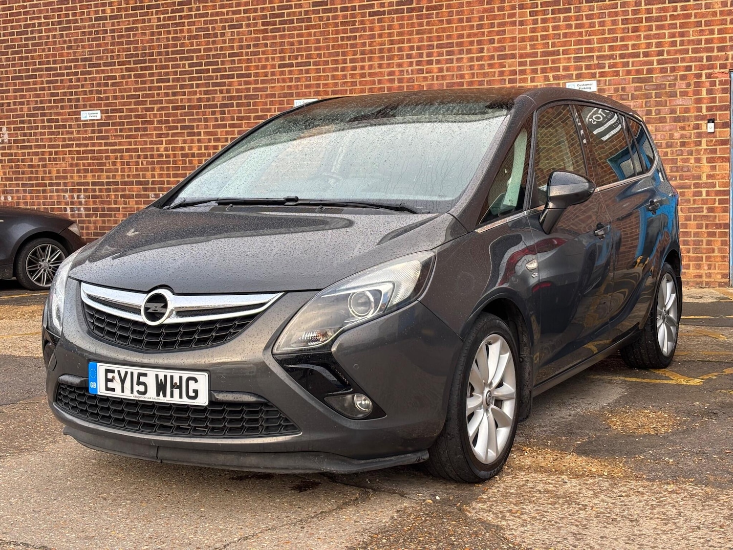 Used Vauxhall Zafira Tourer 2015 for sale - 76759506: Photo 3