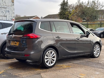 Used Vauxhall Zafira Tourer 2015 for sale - 76759506: Photo